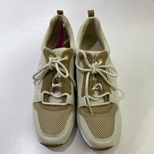 Load image into Gallery viewer, Michael Kors sneakers