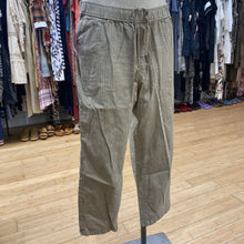 Load image into Gallery viewer, Uniqlo Striped pants XL