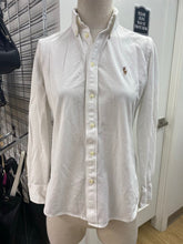 Load image into Gallery viewer, Ralph Lauren Knit Oxford top M