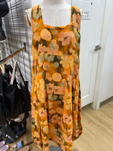Load image into Gallery viewer, Froccella linen dress OS(M/L)