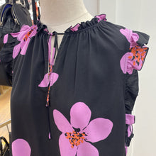 Load image into Gallery viewer, Kate Spade floral top XL