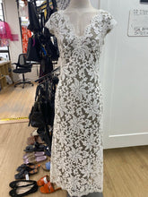 Load image into Gallery viewer, Tadashi Shoji evening dress 10