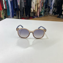 Load image into Gallery viewer, Salvatore Ferragamo plastic frame sunglasses