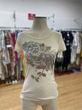 Load image into Gallery viewer, Beige beaded t-shirt XS