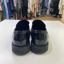 Load image into Gallery viewer, Browns patent loafers 37