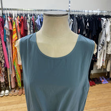 Load image into Gallery viewer, Tilley Travel Dress M