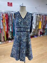 Load image into Gallery viewer, Eddie Bauer paisley dress 12