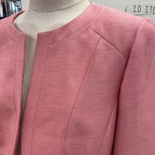 Load image into Gallery viewer, Jacques Vert crop blazer 16