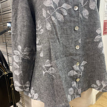 Load image into Gallery viewer, Habitat linen/cotton top M