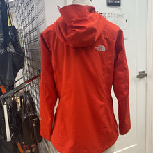 Load image into Gallery viewer, The North Face rain jacket L