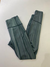 Load image into Gallery viewer, Lululemon leggings 2