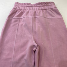 Load image into Gallery viewer, Lululemon joggers 0