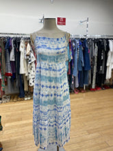 Load image into Gallery viewer, Cloth and Stone dress M