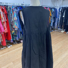 Load image into Gallery viewer, black pleated loose dress