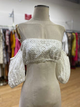Load image into Gallery viewer, Majorelle eyelet top M