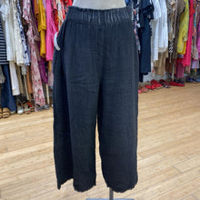 Load image into Gallery viewer, Pokoloko cotton pants OS