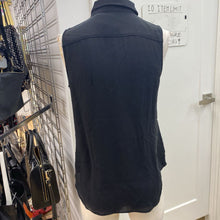 Load image into Gallery viewer, Theory silk top M