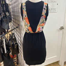 Load image into Gallery viewer, Eve Gravel Chantilly dress NWT XS