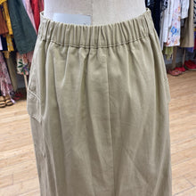 Load image into Gallery viewer, Oak & Fort Cargo Skirt M