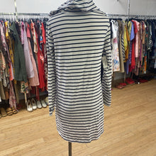 Load image into Gallery viewer, Coolibar striped dress M