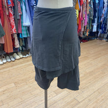 Load image into Gallery viewer, Melow par Melissa Bolduc Skort XS