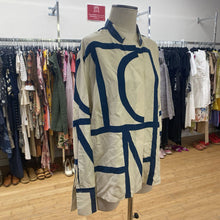 Load image into Gallery viewer, Toteme Silk top M