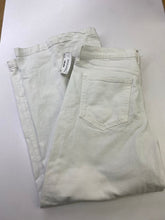 Load image into Gallery viewer, Gap high rise stride ankle jeans 30/10