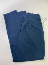 Load image into Gallery viewer, Lululemon pants 6