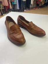 Load image into Gallery viewer, Ten point loafers 38