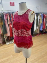 Load image into Gallery viewer, Sisley lace top XS