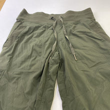 Load image into Gallery viewer, Lululemon pants 6