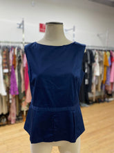 Load image into Gallery viewer, Lauren Ralph Lauren peplum top 10