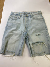 Load image into Gallery viewer, H&M denim shorts 2