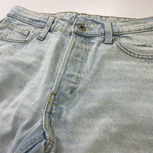Load image into Gallery viewer, H&M denim shorts 2