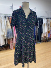 Load image into Gallery viewer, Gap floral dress M