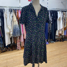 Load image into Gallery viewer, Gap floral dress M