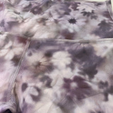 Load image into Gallery viewer, Lululemon biker shorts 8 NWT