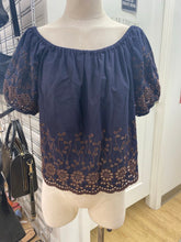 Load image into Gallery viewer, See by Chloe Eyelet details top 36