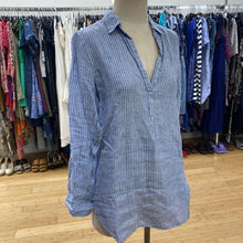 Load image into Gallery viewer, Gap linen top S