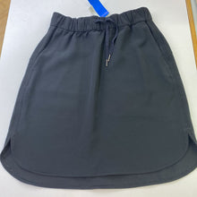 Load image into Gallery viewer, Lululemon skirt 6