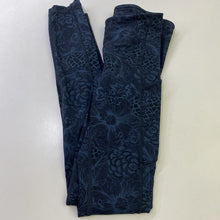 Load image into Gallery viewer, Lululemon leggings 2