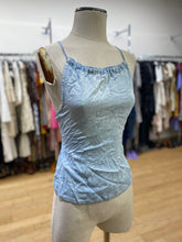 Load image into Gallery viewer, Cloth and Stone chambray top XS