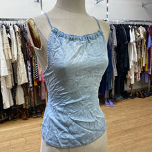 Load image into Gallery viewer, Cloth and Stone chambray top XS