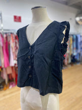 Load image into Gallery viewer, Madewell linen/blend top 12