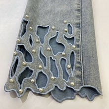 Load image into Gallery viewer, Joseph Ribkoff pull on jeans 8