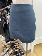 Load image into Gallery viewer, Babaton mini skirt 0