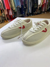 Load image into Gallery viewer, Tretorn Nylite suede sneakers NWT 9.5
