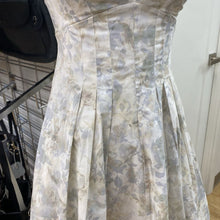 Load image into Gallery viewer, Club Monaco dress 00p