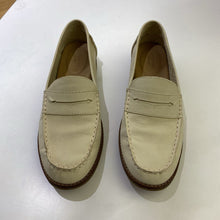 Load image into Gallery viewer, Sperry topsider loafers 11