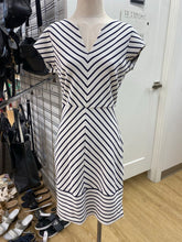 Load image into Gallery viewer, Hatley Striped dress L